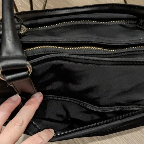 Lo & Sons Brookline Laptop Bag Black with Lavender Interior Nylon Tote - Picture 8 of 11